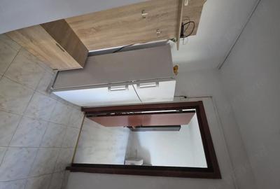 Apartament cu 2 camere decomandat în Central - 8