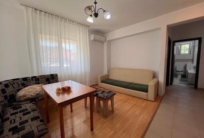 Apartament cu 2 camere decomandat, mobilat în Nicolina - 1