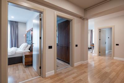 Apartament cu 3 camere semidecomandat în Tomis Nord - 13