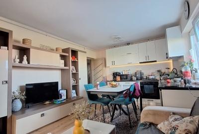 Apartament de vanzare | 3 camere-55mp +gradina 88 mp -Calea Cisnadiei - 2