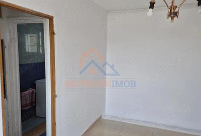 Garsoniera de vanzare, zona Titan - 4