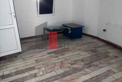 Spațiu comercial, de 300 mp, în Gara de Nord - 13