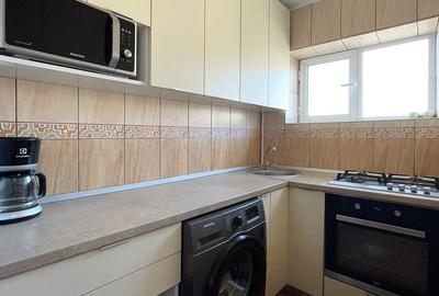 Apartament cu 3 camere decomandat, mobilat în Giurgiului