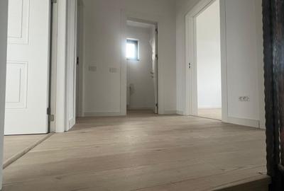 Duplex premium de vânzare – stradă privată, ideal pentru familie - 7