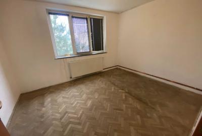 Apartament cu 2 camere decomandat în Titulescu - 3