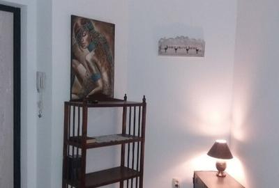 Apartament cu 2 camere decomandat în Romană