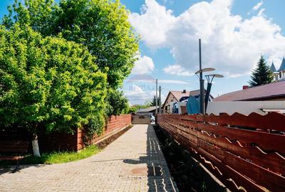 Casă individuală cu 3 camere cu Canalizare în Central - 1