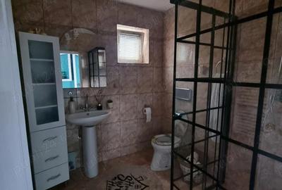 Casă cu 3 camere cu Teren 400 Mp în Central - 3