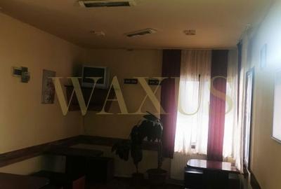 Spațiu comercial, de 300 mp, în Central - 2