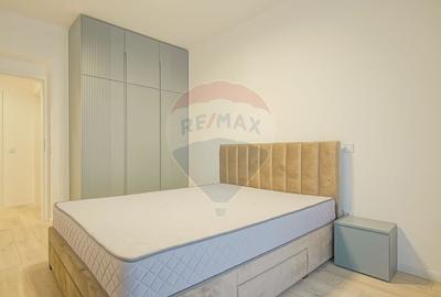 Apartament cu 3 camere semidecomandat, mobilat în Tractorul - 14