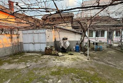 Casă în Complex Studențesc - 2