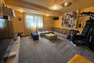 Casă cu 5 camere cu Teren 751 Mp în Central - 4
