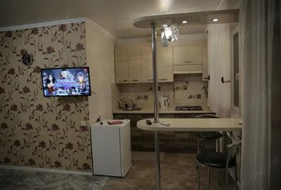 Ofer spre inchiriere Garsoniera in zona 1Mai - 7