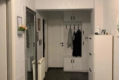 Apartament cu 3 camere decomandat în Central - 1