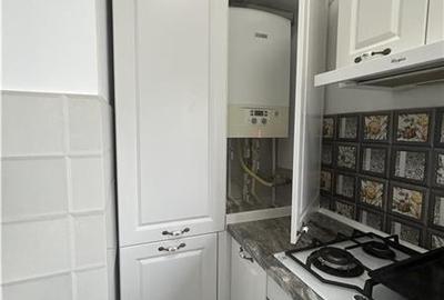 Apartament cu 2 camere decomandat, mobilat în Far - 16