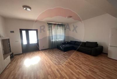 Casa / Vila de vanzare str Dobrogeanu Gherea Radauti - 3