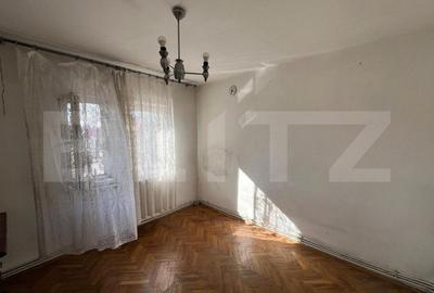 Apartament cu 5 camere, etaj 1, 112 mp, zona liceului Economic - 3