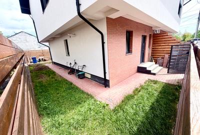 Duplex cu 5 camere cu Canalizare în Sud - 6
