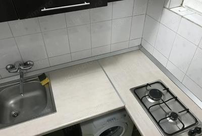 Garsonieră decomandată în Dâmbovița - 1