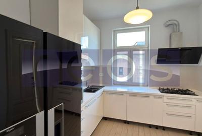 Casă individuală cu 8 camere cu Canalizare în Capitale - 29