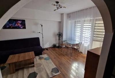 Apartament cu 2 camere decomandat în Moșilor