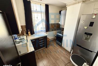 Apartament cu 3 camere decomandat în Craiovița Nouă - 8