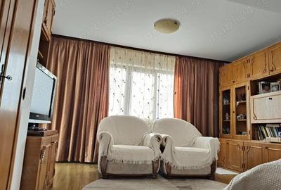 Casă cu Teren 400 Mp în Central