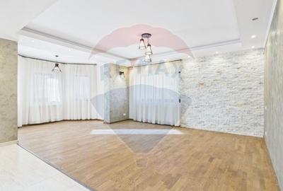 De vanzare | Vila cu 3 camere de vanzare in zona Piatra Arsa, Busteni - 14