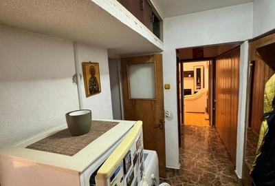 Apartament 3 camere semidecomandat - zona Tomis Nord - 9