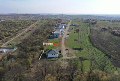 Teren de 2500 mp, în Dealuri Oradea