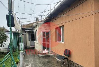 Casă cu 4 camere cu Teren 200 Mp în Viile Noi - 13