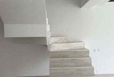 Triplex bine compartimentat, 5 camere si loc de parcare - 8