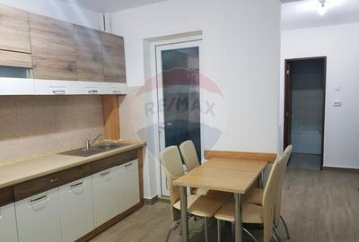 Apartament 3 camere de inchiriat spatios, complet mo... - 1