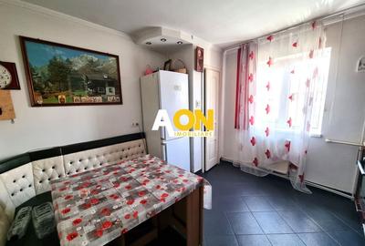 De inchiriat apartament 3 camere, zona Piata, Cetate - 6