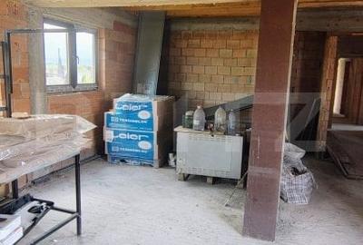 Duplex la rosu, parter - 2 unitati in Bod, langa Centrul Maria - 17