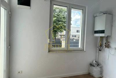 Triplex spatios cu 3 camere I Circumvalatiunii