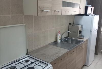 Inchiriez apartament cu o camera - 3