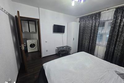 Apartament cu 3 camere decomandat în Central - 1