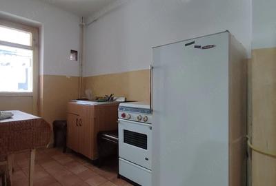 Apartament cu 2 camere decomandat în Negru Vodă - 6