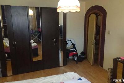 Vand casa Deva, zona Micul Dalas, D+ P+E + pod, constructie din caramida acoperita cu pod si tigla Vand casa Deva, zona Micul Dalas, D+ P+E + pod, constructie din caramida acoperita cu pod si tigla - 12