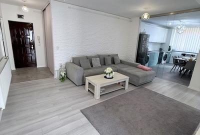 Apartament cu 3 camere decomandat în Florești - 1