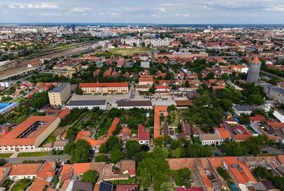 Locuiește sau Creează în Iosefin - 45