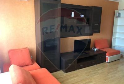 Apartament 4 camere de vanzare - Ultra Central (orientare N-S) - 2