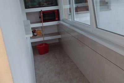 Vand apartament cu 3 camere complet renovat,recompartimentat ?i utilat. Vand apartament cu 3 camere complet renovat,recompartimentat ?i utilat. - 5