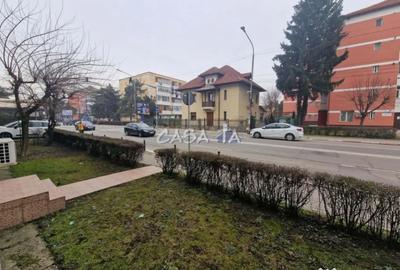 Apartament cu 3 camere decomandat, mobilat în Unirii - 1