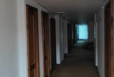 HOTEL DE VANZARE - 9