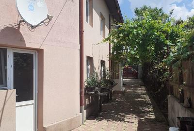 Casă cu 6 camere cu Teren 750 Mp în Clinceni - 9