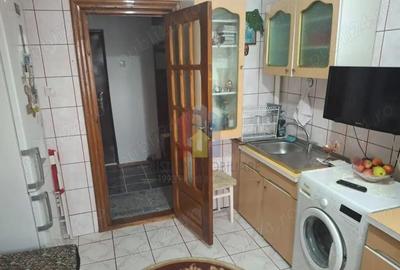 Calarasilor -Primarie, Ap 2 cam, partial mobilat si utilat, - 7