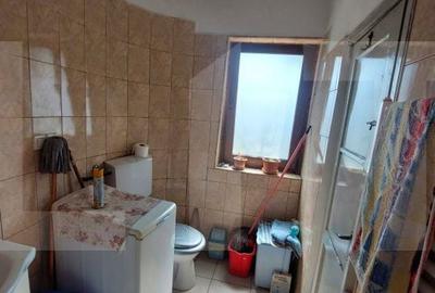 Casă cu 3 camere semidecomandat cu Teren 547 Mp în Grădiște - 11
