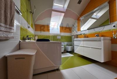 Casa / Vila cu 5 camere de vanzare - 19